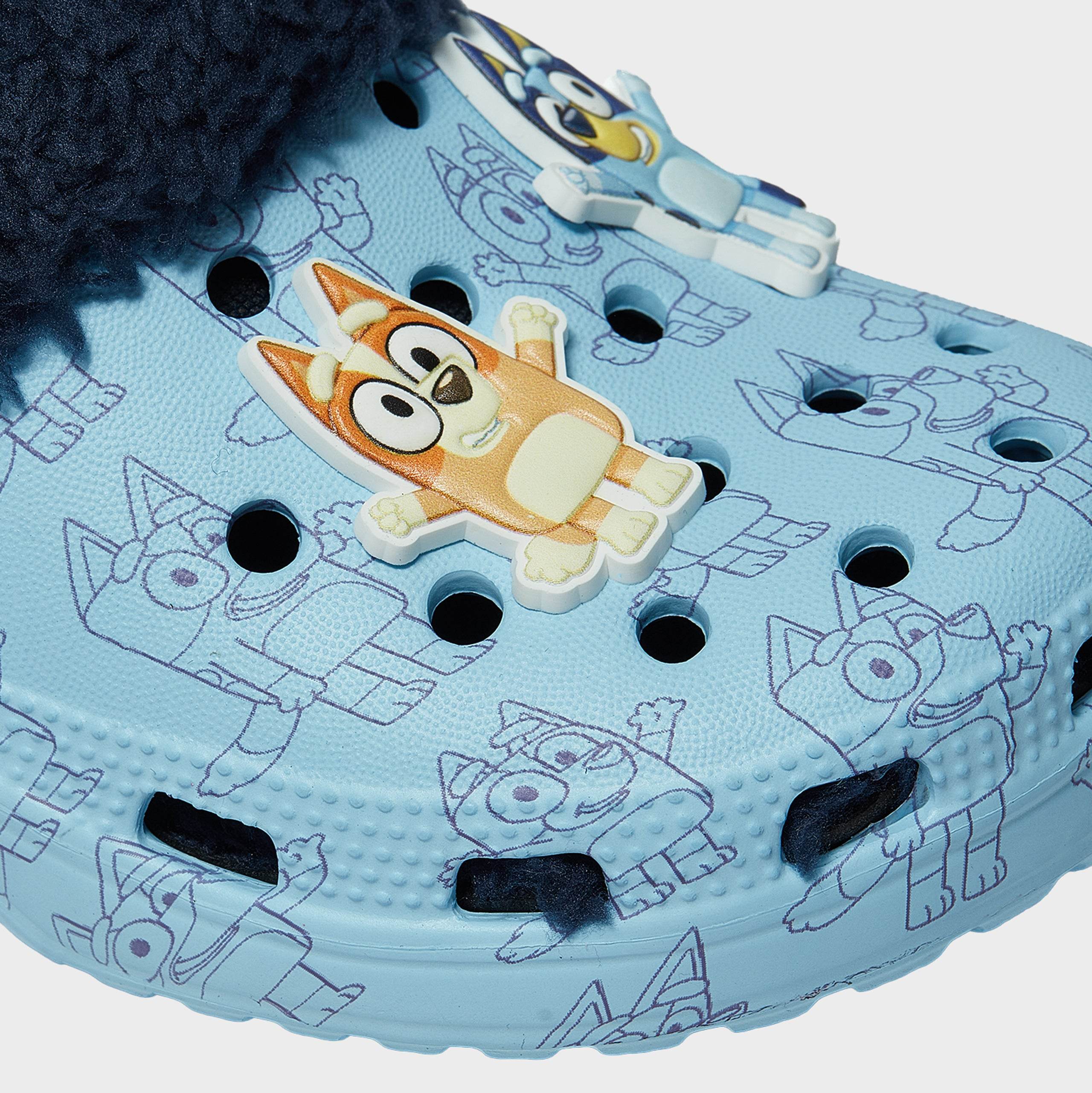 Bluey Fleece Lined Clogs - Image 2