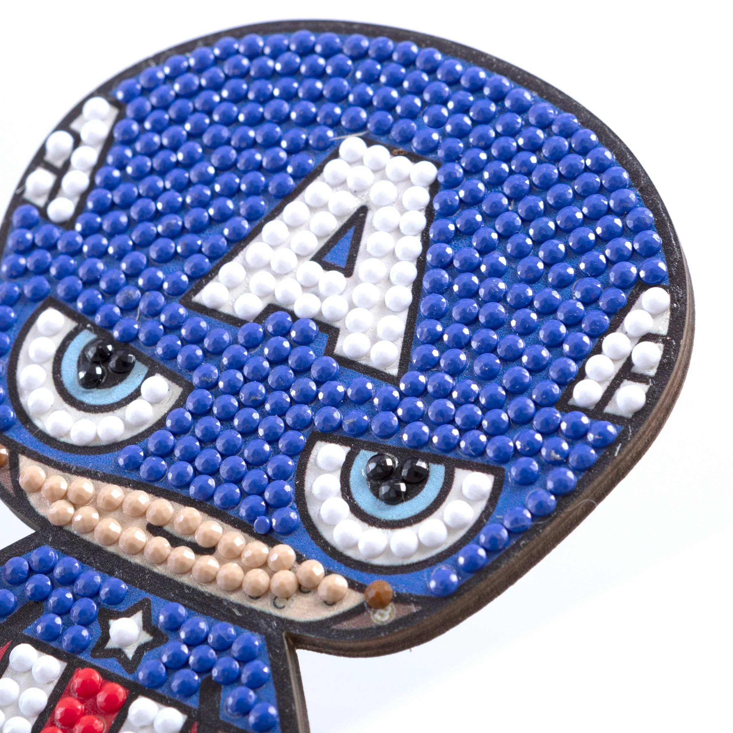 Captain America Marvel Crystal Art Buddy - Image 4